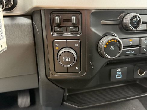 New 2026 Ford F350 XLT image 20