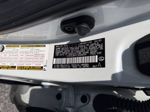 Used 2020 Lexus UX 200 w/ Accessory Package 2 FWD image 29