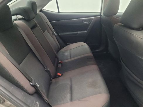 Used 2018 Toyota Corolla LE FWD image 19