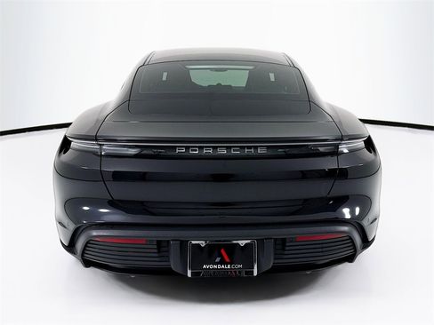 Used 2025 Porsche Taycan image 10