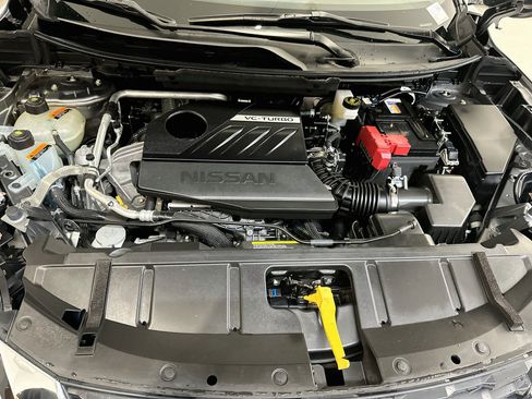 Used 2023 Nissan Rogue SL AWD/4WD image 35