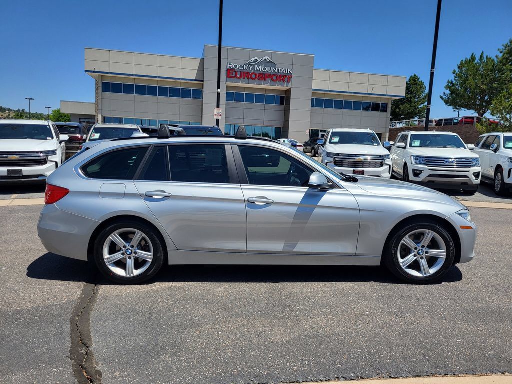 Used 2015 BMW 328i xDrive Wagon AWD/4WD image 3
