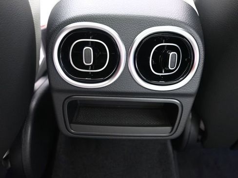 New 2025 Mercedes-Benz C 300 Sedan image 22