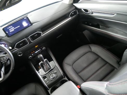 Used 2023 MAZDA CX-5 Carbon Edition image 11