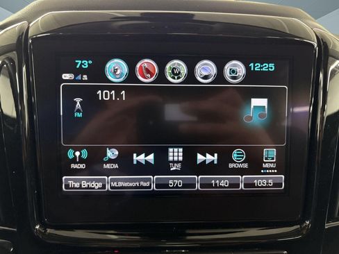Used 2019 Chevrolet Traverse Premier w/ Redline Edition FWD image 20