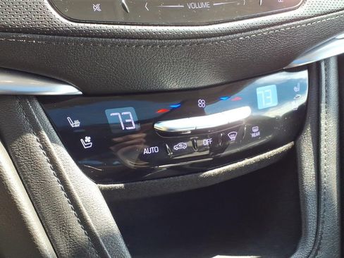 Used 2019 Cadillac XT5 Premium Luxury AWD/4WD image 24