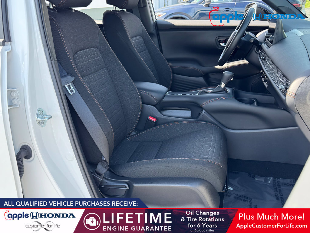 Used 2025 Honda HR-V Sport image 20
