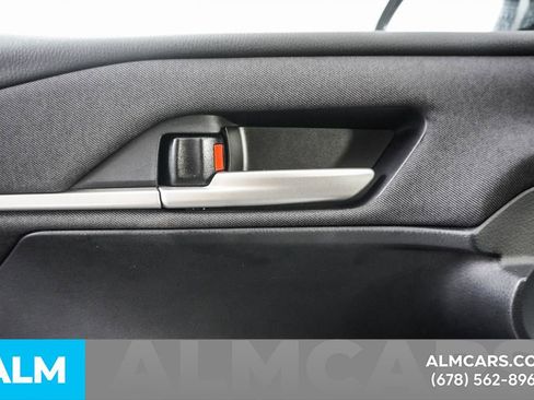 Used 2025 Toyota Camry LE image 47