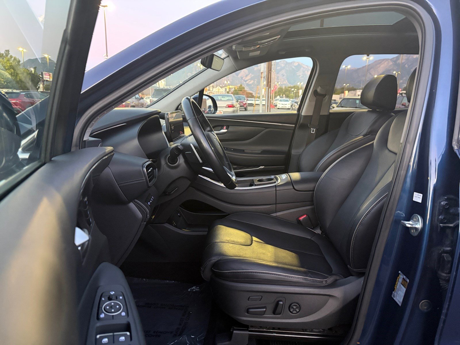 Used 2023 Hyundai Santa Fe Limited AWD/4WD image 11