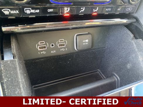 Used 2022 Jeep Grand Cherokee Limited image 38