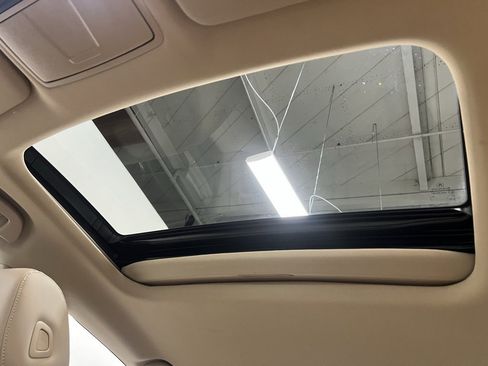 Certified 2024 Acura TLX w/ Technology Package image 10