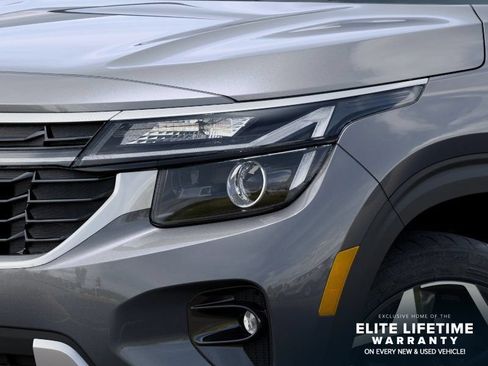 New 2026 Kia Seltos S AWD/4WD image 11