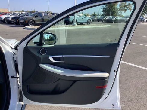 Certified 2025 Hyundai Sonata SEL image 20