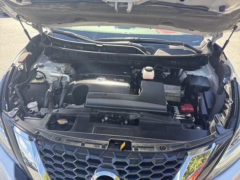 Used 2021 Nissan Murano Platinum w/ Cargo Package image 10