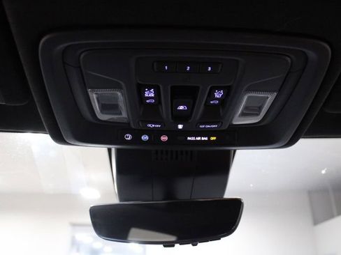 Certified 2024 GMC Sierra 1500 Denali Ultimate AWD/4WD image 43