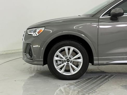 Used 2025 Audi Q3 2.0T Premium w/ Convenience Package image 26