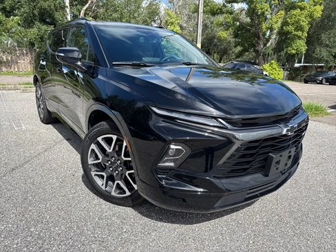 Used 2025 Chevrolet Blazer RS FWD image 4
