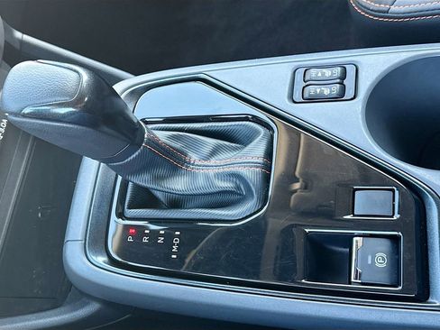 Certified 2025 Subaru Crosstrek 2.5i Limited w/ Crosstrek Mirror Package image 24