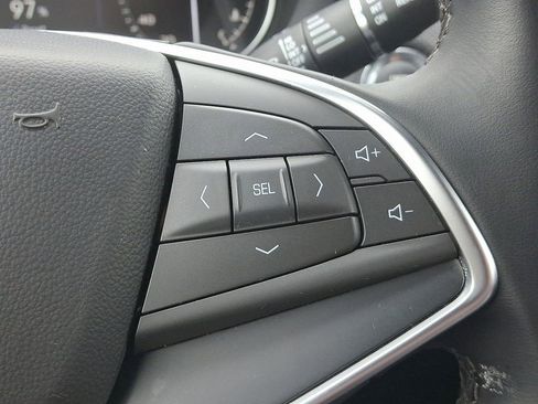 Certified 2024 Cadillac XT5 Luxury AWD/4WD image 20