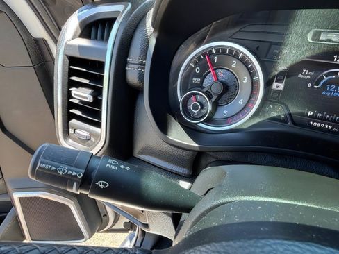 Used 2019 RAM 3500 Laramie AWD/4WD image 23