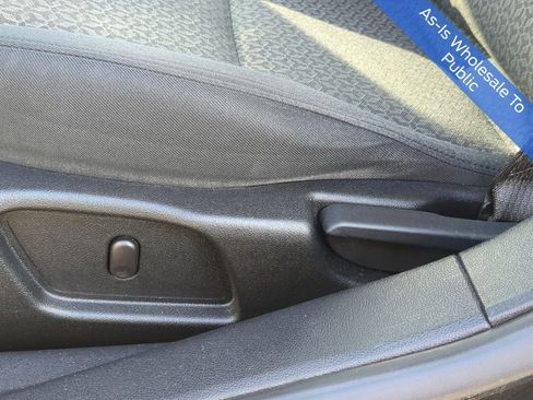 Used 2009 Pontiac G6 Sedan w/ Preferred Package image 17