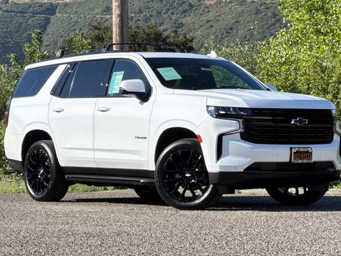 Used 2023 Chevrolet Tahoe RST w/ Luxury Package RWD image 2