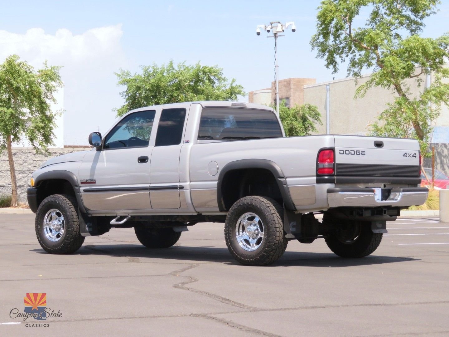 Used 2000 Dodge Ram 2500 Truck 4x4 Quad Cab image 12