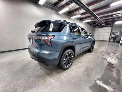 Certified 2026 Chevrolet Equinox RS AWD/4WD image 8