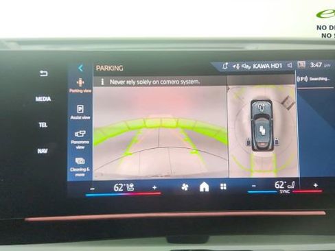 Used 2025 BMW X2 xDrive28i w/ Technology Package AWD/4WD image 48