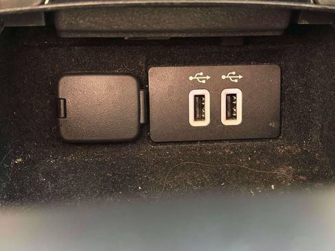 Used 2017 Lincoln MKC Select w/ Select Plus Package AWD/4WD image 20