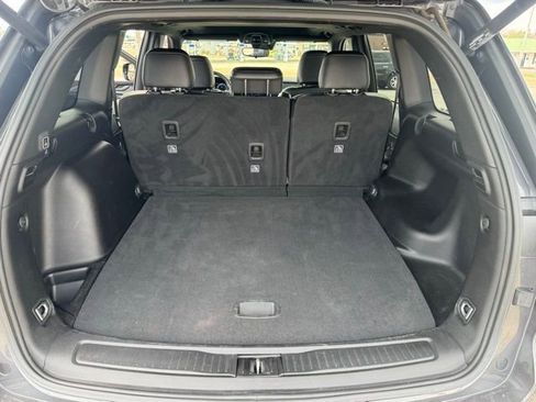 Used 2023 Jeep Grand Cherokee Altitude image 21