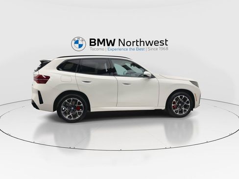 New 2026 BMW X3 xDrive30i w/ M Sport Package AWD/4WD image 4