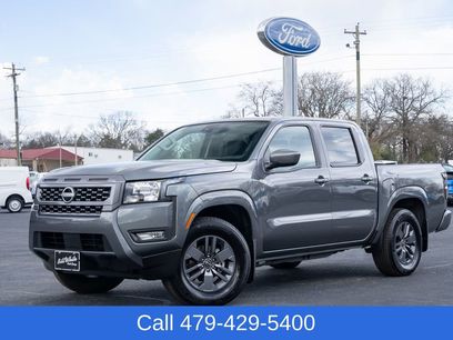Used 2025 Nissan Frontier SV w/ SV Convenience Package