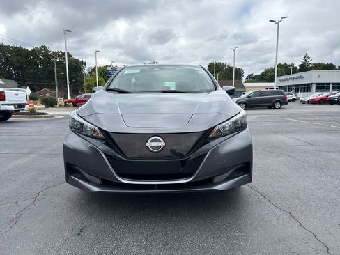 Used 2023 Nissan Leaf S image 3
