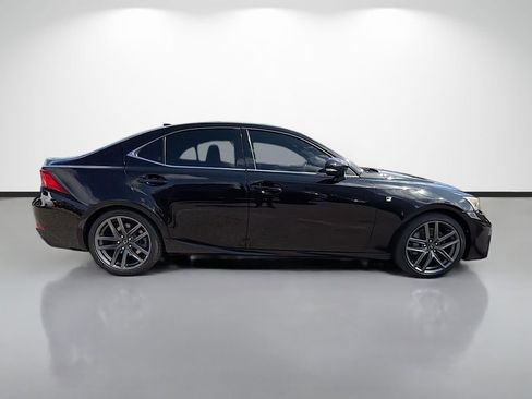 Used 2018 Lexus IS 350 F Sport RWD image 2