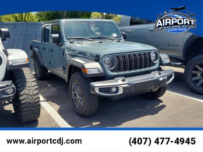 Used 2025 Jeep Gladiator Sport