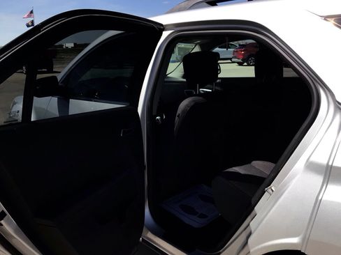 Used 2012 Chevrolet Equinox LT w/ Driver Convenience Package FWD image 12