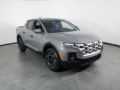 Certified 2024 Hyundai Santa Cruz SEL image 13