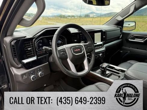 Used 2024 GMC Sierra 1500 SLT w/ SLT Premium Plus Package AWD/4WD image 17