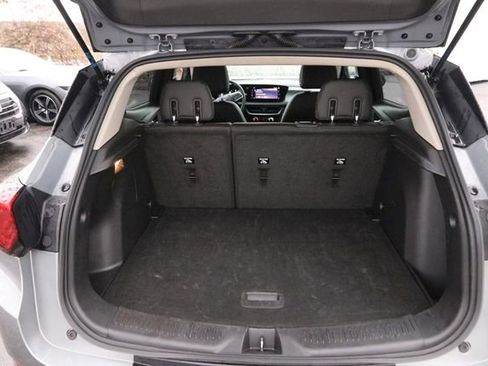 Used 2024 Buick Encore GX Sport Touring image 7