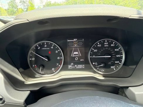 Used 2024 Subaru Crosstrek 2.0i Premium AWD/4WD image 14