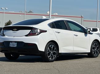 Used 2017 Chevrolet Volt Premier w/ Driver Confidence II Package FWD video 2