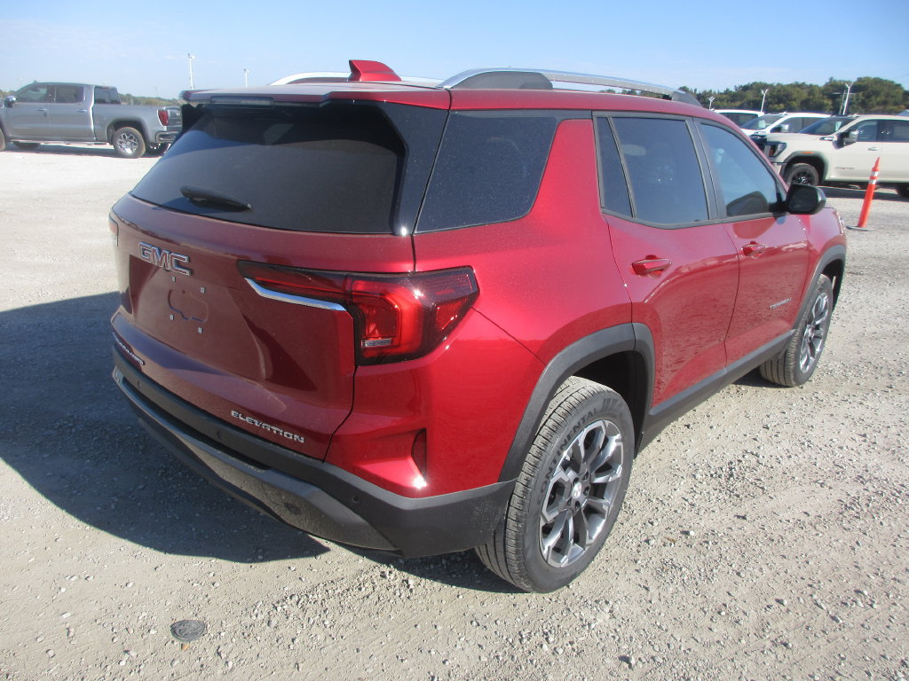 New 2027 GMC Terrain Elevation w/ Elevation Premium Package AWD/4WD image 4