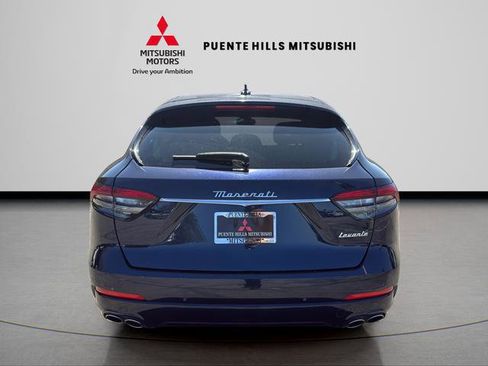 Used 2022 Maserati Levante GT AWD/4WD image 6