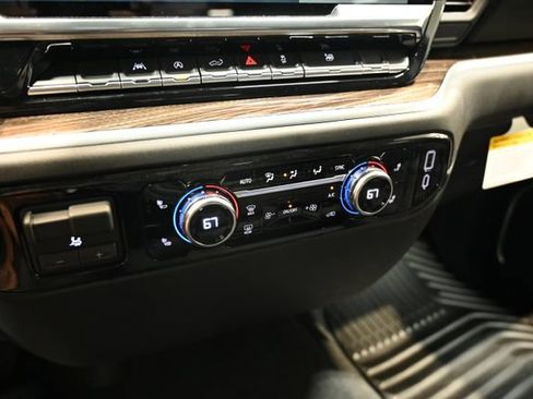 New 2026 GMC Sierra 1500 Elevation AWD/4WD image 19