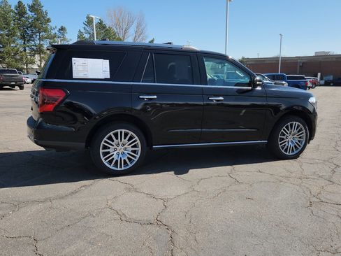 Certified 2024 Ford Expedition Limited AWD/4WD image 15