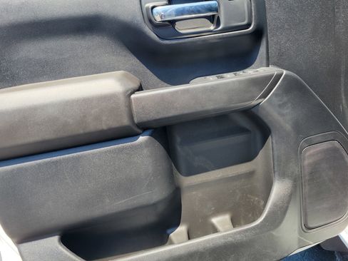 Used 2022 Chevrolet Silverado 1500 Custom image 27