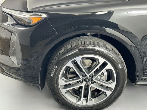 Used 2026 Audi Q5 Premium AWD/4WD image 12