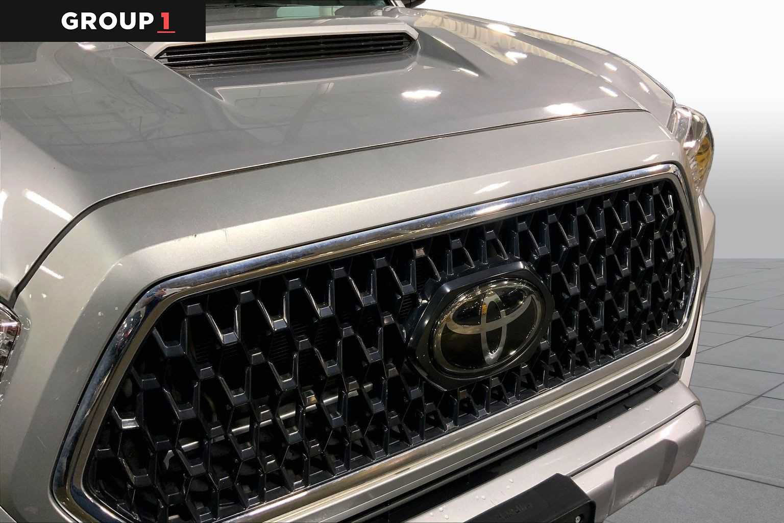 Certified 2018 Toyota Tacoma TRD Sport w/ Technology Package AWD/4WD image 28