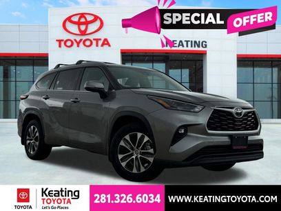 Certified 2025 Toyota Highlander XLE